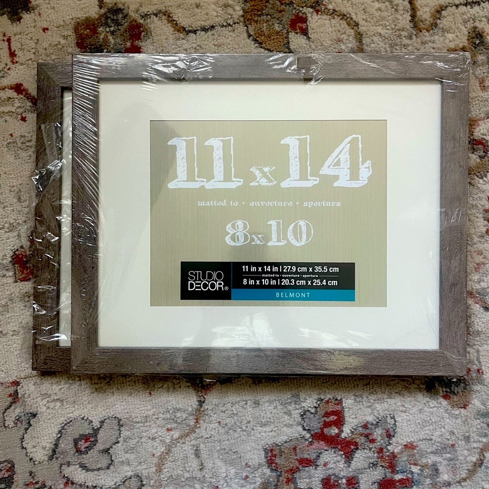 Set of 2- NWT 11x14 matted picture frames